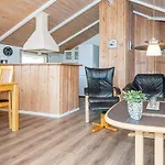 펜션 4 Star Holiday Home In Romo
