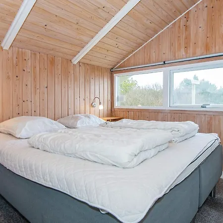 6 Person In Romo Bolilmark