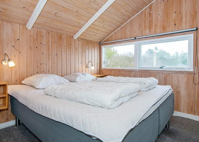 6 Person In Romo Bolilmark